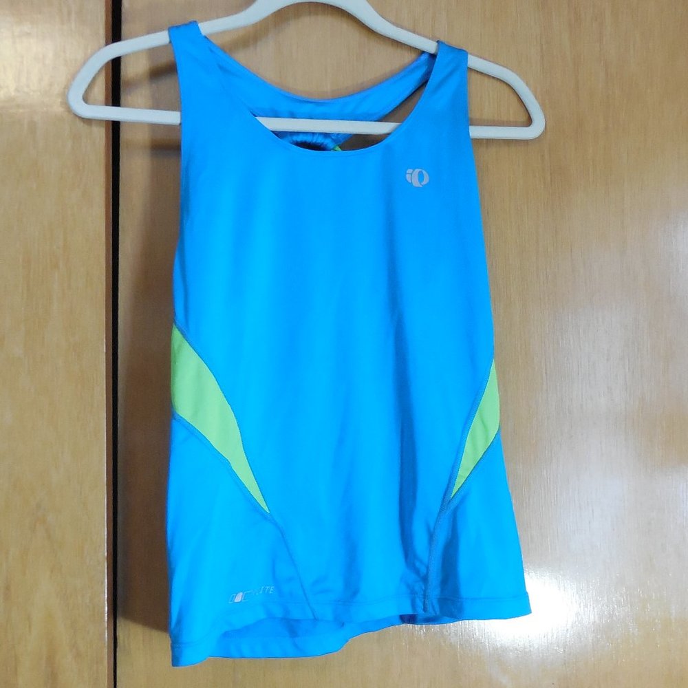 3 for $24, Peral Izumi Elite tank top, women's size Med